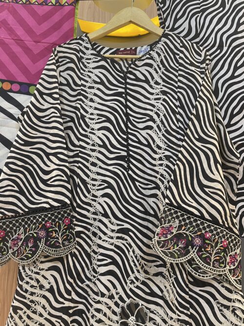 289 Original 3pcs Bin Saeed brand ready made suit - Image 2