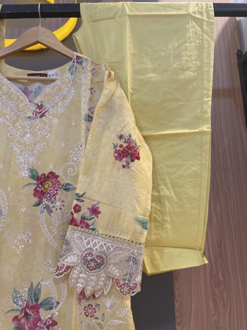 266 Original 3pcs Bin Saeed brand ready made suit - Image 4