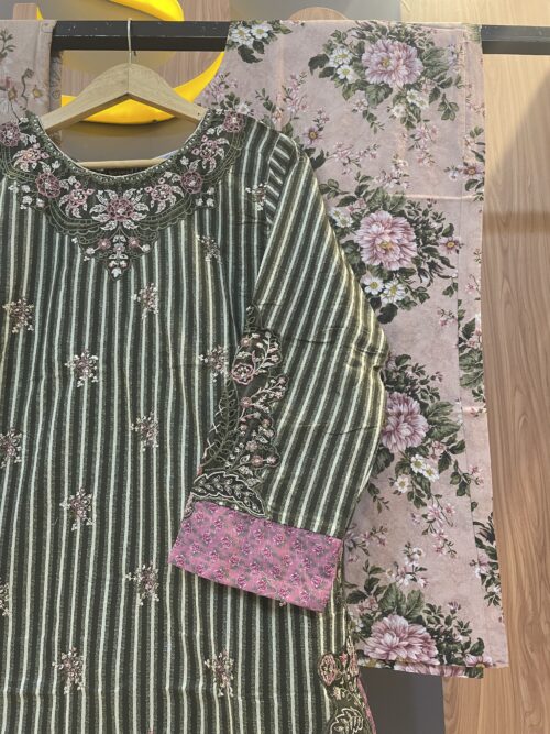 318 Original 3pcs Bin Saeed brand ready made suit - Image 4